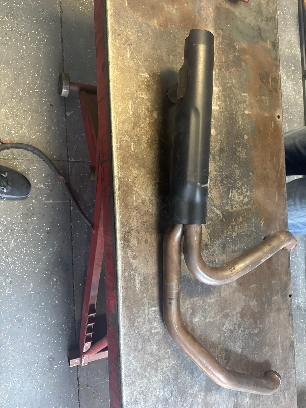 Oem Harley road glide/ street glide exhaust